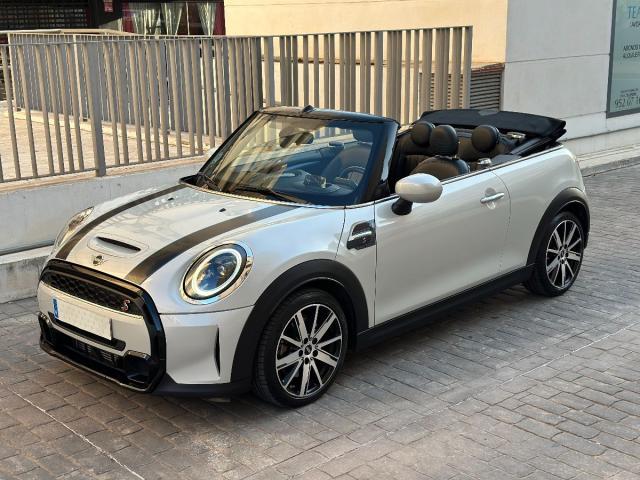 MINI Cabrio Cooper S Aut. -SIDEWALK EDITION–VENDIDO-