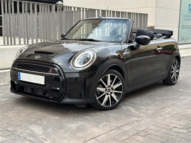 MINI Cabrio Cooper S Aut. -SIDEWALK EDITION-