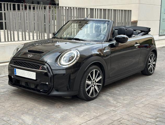 MINI Cabrio Cooper S Aut. -SIDEWALK EDITION-