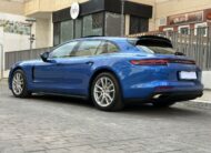 PORSCHE – Panamera 4 Sport Turismo