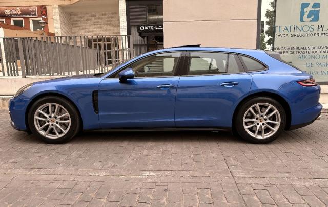 PORSCHE – Panamera 4 Sport Turismo