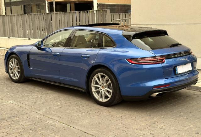 PORSCHE – Panamera 4 Sport Turismo