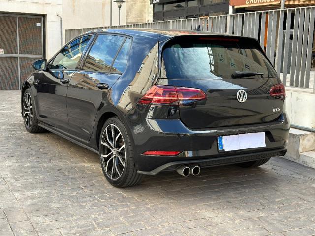 Golf GTD 2.0 TDI DSG 5p180Cv