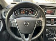 VOLVO – V40 Cross Country – D3 Geartronic Momentum