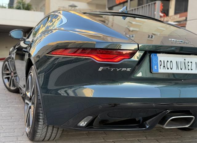 JAGUAR F-Type Coupé R-Dynamic 2.0 I4 300Cv Aut. 8 vel.