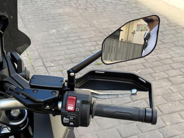 Honda X-ADV 750 -VENDIDA-