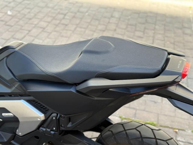 Honda X-ADV 750 -VENDIDA-