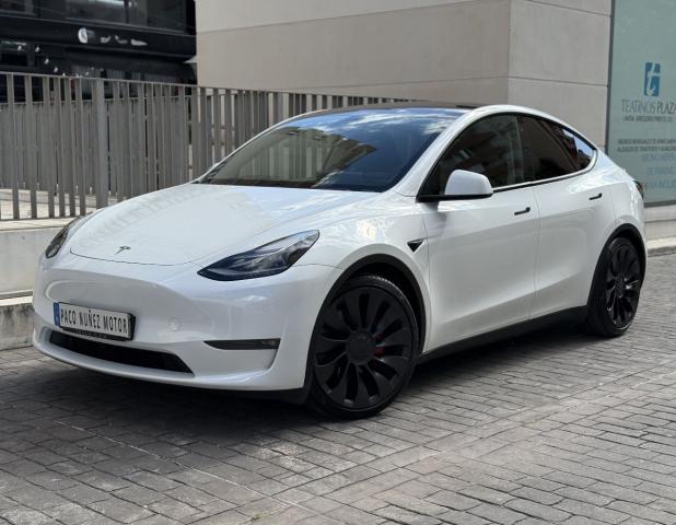 TESLA Model Y Performance 4WD