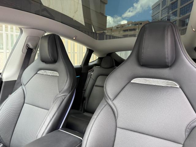 TESLA Model Y Performance 4WD