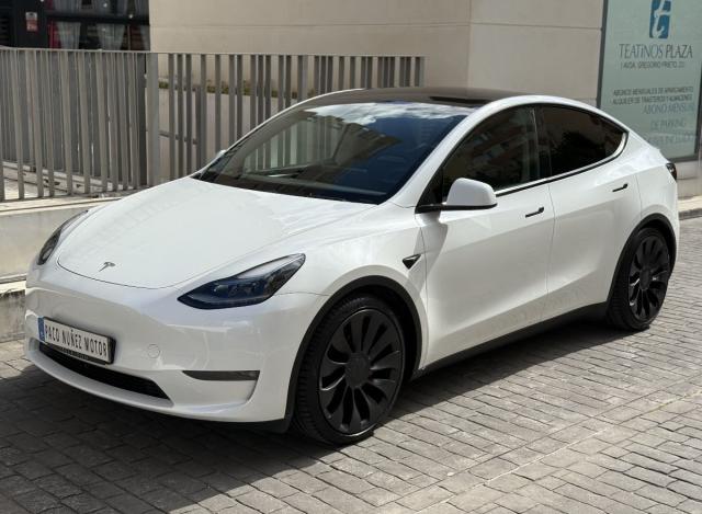 TESLA Model Y Performance 4WD