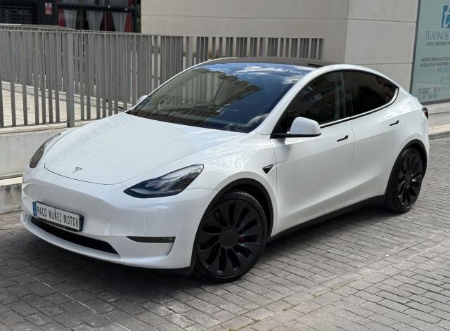 TESLA Model Y Performance 4WD
