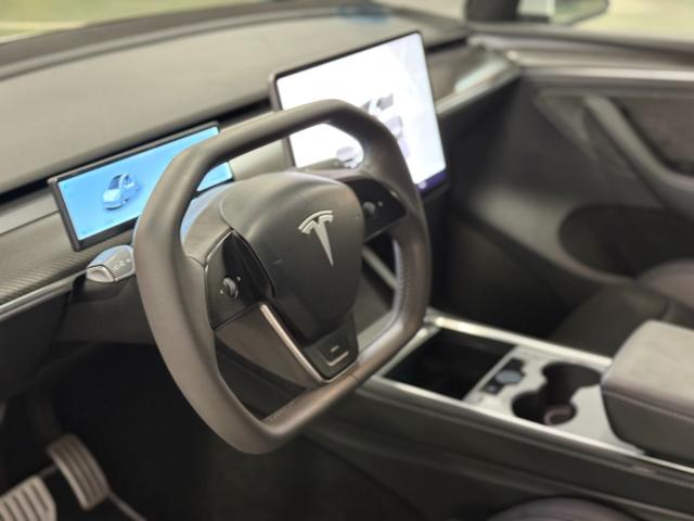 TESLA Model Y Performance 4WD