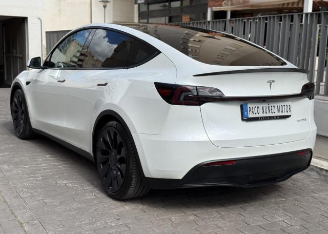 TESLA Model Y Performance 4WD
