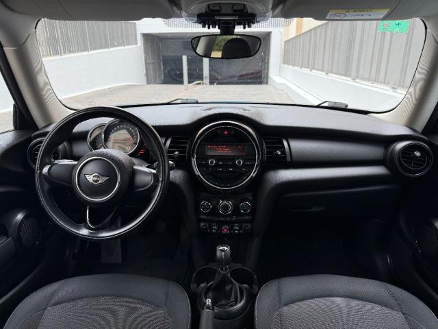MINI – Mini – One D Business
