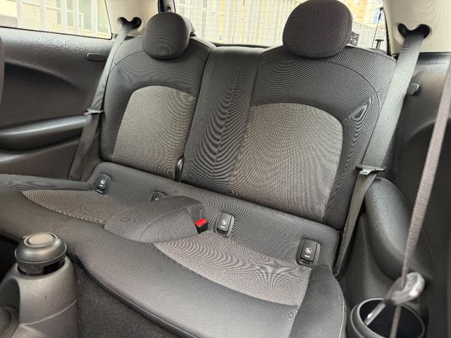 MINI – Mini – One D Business