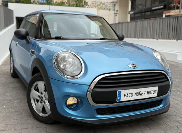 MINI – Mini – One D Business