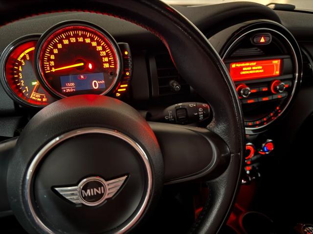MINI – Mini – One D Business