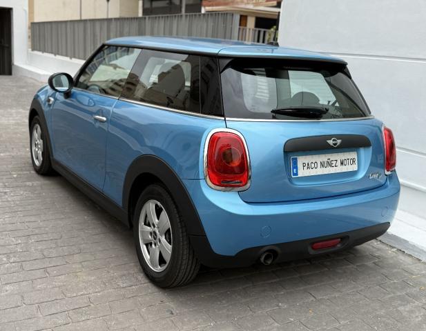 MINI – Mini – One D Business