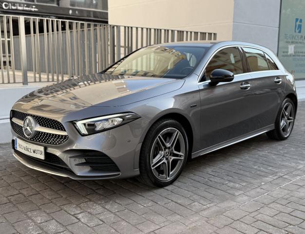 MERCEDES A 250 e HIBRIDO ENCHUFABLE