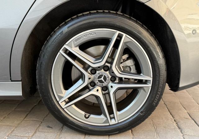 MERCEDES A 250 e HIBRIDO ENCHUFABLE