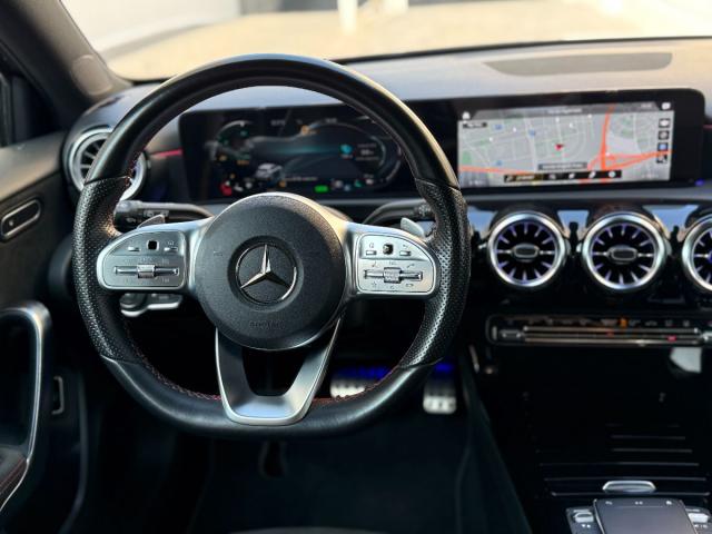 MERCEDES A 250 e HIBRIDO ENCHUFABLE