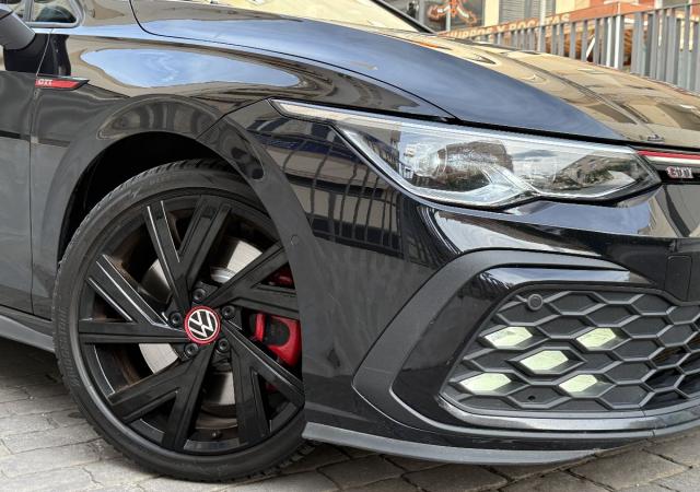 VOLKSWAGEN Golf GTI 2.0 TSI 245Cv DSG 5p.-VENDIDO-