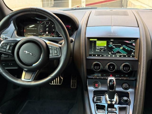 JAGUAR F-Type Coupé R-Dynamic 2.0 I4 300Cv Aut. 8 vel.-VENDIDO-