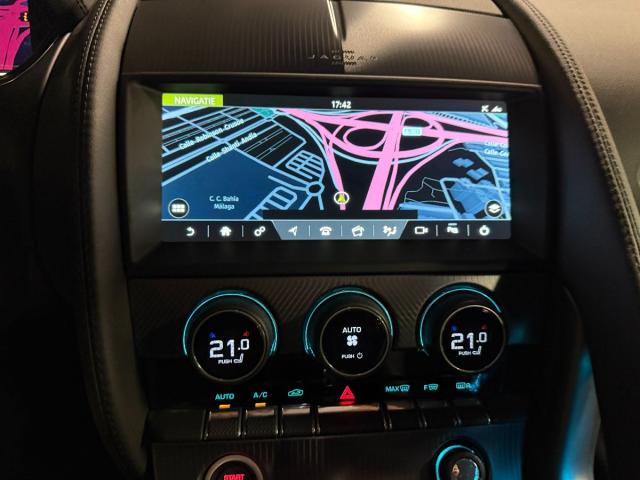 JAGUAR F-Type Coupé R-Dynamic 2.0 I4 300Cv Aut. 8 vel.-VENDIDO-