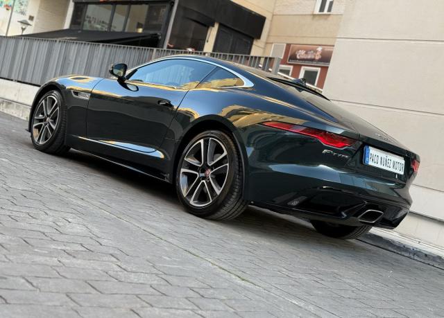 JAGUAR F-Type Coupé R-Dynamic 2.0 I4 300Cv Aut. 8 vel.-VENDIDO-