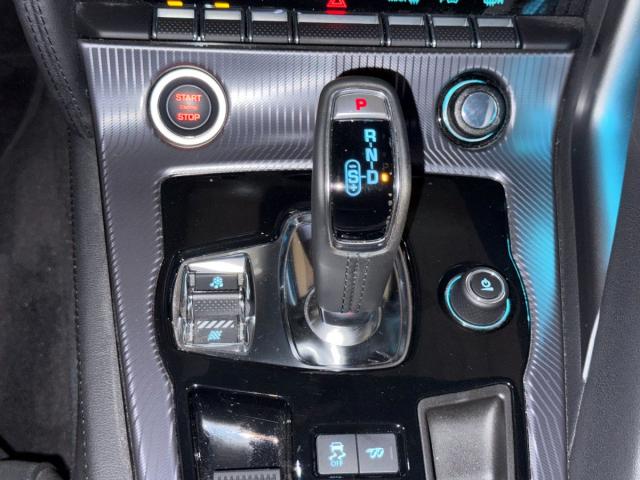 JAGUAR F-Type Coupé R-Dynamic 2.0 I4 300Cv Aut. 8 vel.-VENDIDO-