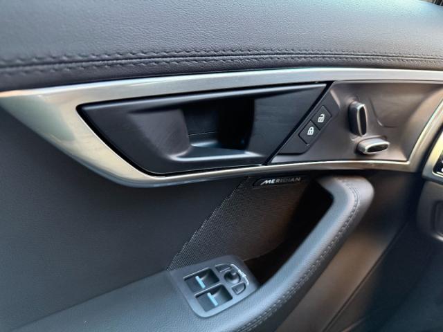JAGUAR F-Type Coupé R-Dynamic 2.0 I4 300Cv Aut. 8 vel.-VENDIDO-