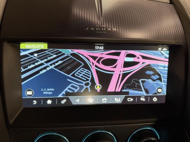 JAGUAR F-Type Coupé R-Dynamic 2.0 I4 300Cv Aut. 8 vel.-VENDIDO-