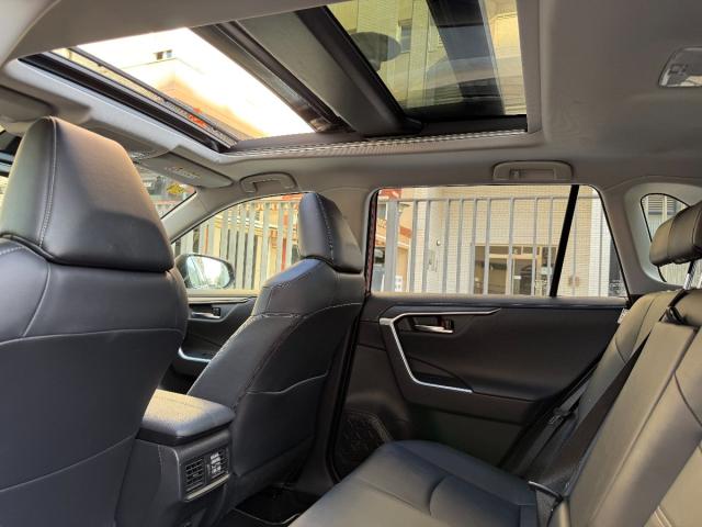 TOYOTA – RAV4 – Hybrid 220H 4×4 Advance Plus