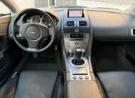 ASTON MARTIN – V8 Vantage