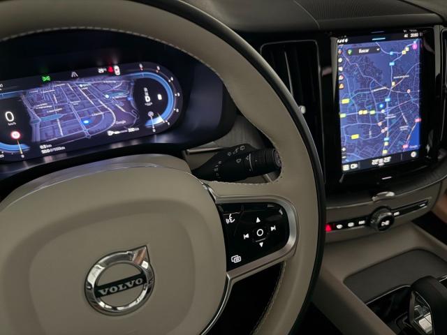 XC60 Plus B4 D Ultimate Dark Aut.