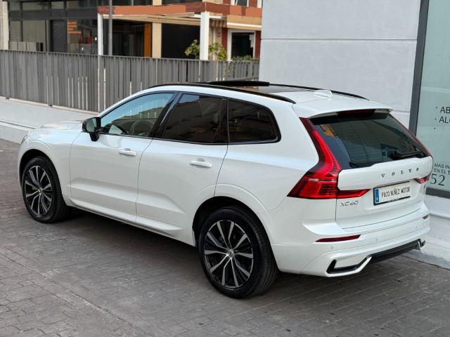 XC60 Plus B4 D Ultimate Dark Aut.
