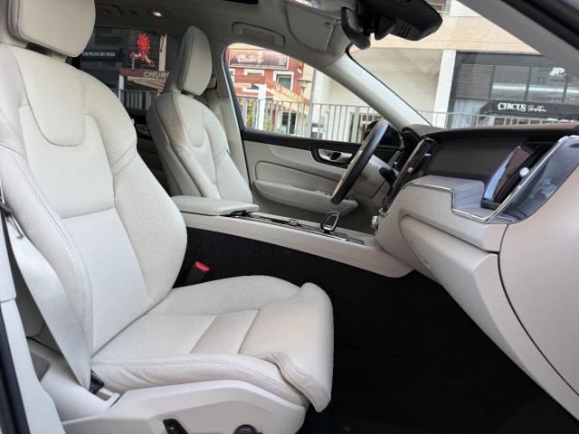 XC60 Plus B4 D Ultimate Dark Aut.
