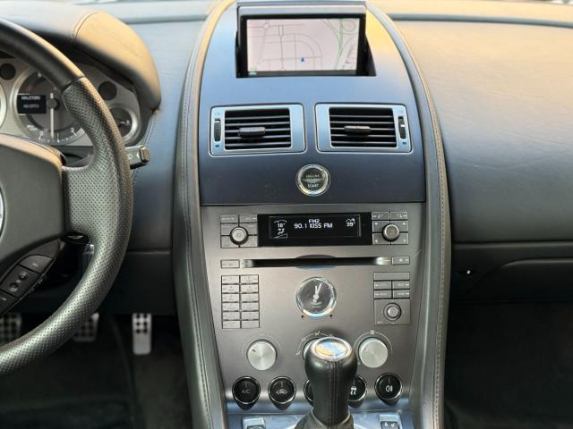 ASTON MARTIN – V8 Vantage -VENDIDO-
