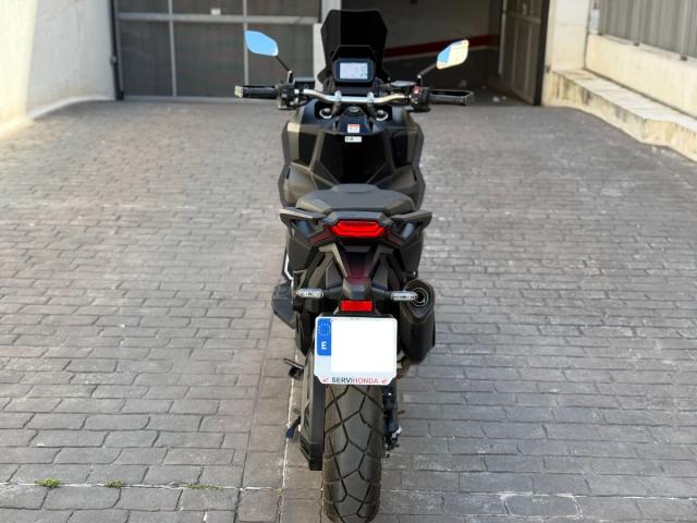 Honda X-ADV 750 -VENDIDA-