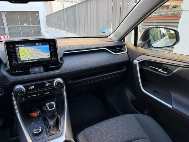 TOYOTA – RAV4 – Hybrid 220H 4×4 Advance