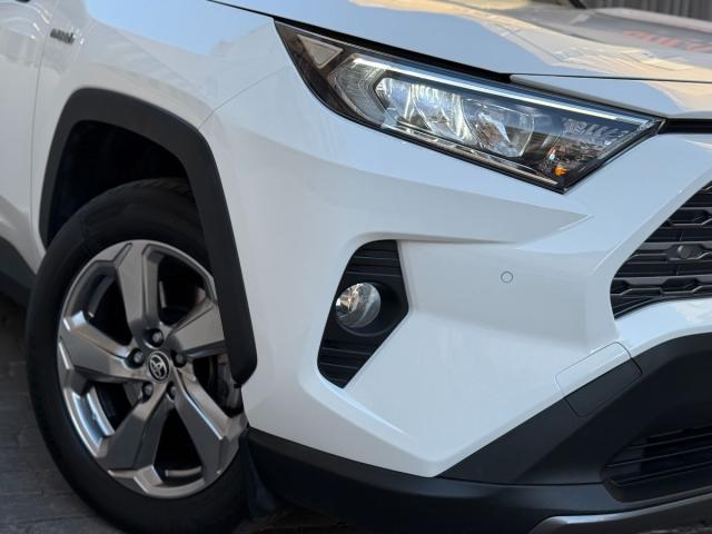 TOYOTA – RAV4 – Hybrid 220H 4×4 Advance