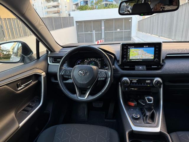 TOYOTA – RAV4 – Hybrid 220H 4×4 Advance
