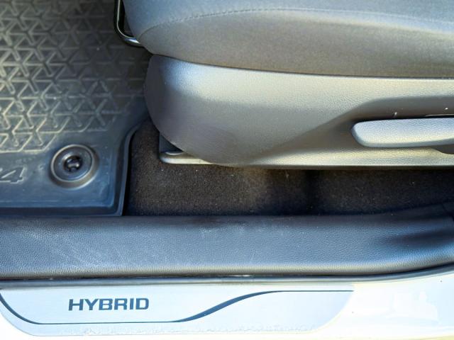TOYOTA – RAV4 – Hybrid 220H 4×4 Advance