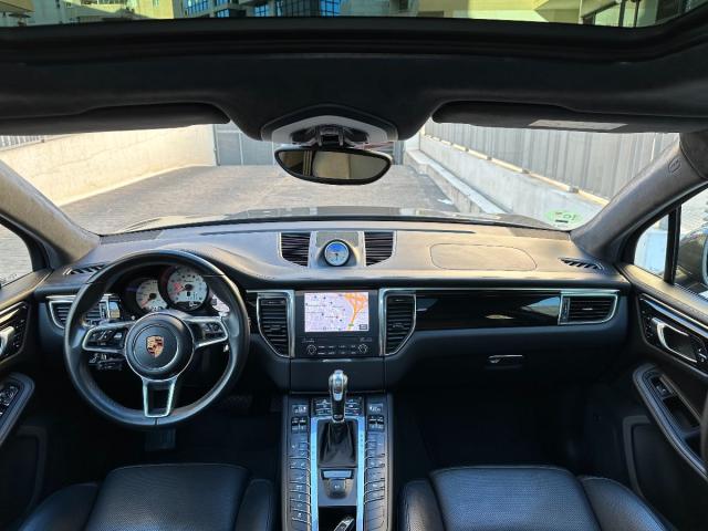 PORSCHE – Macan – Turbo