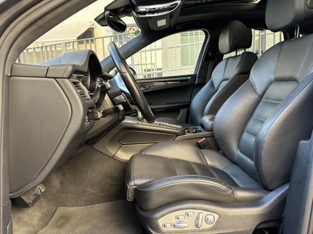 PORSCHE – Macan – Turbo