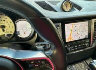 PORSCHE – Macan – Turbo