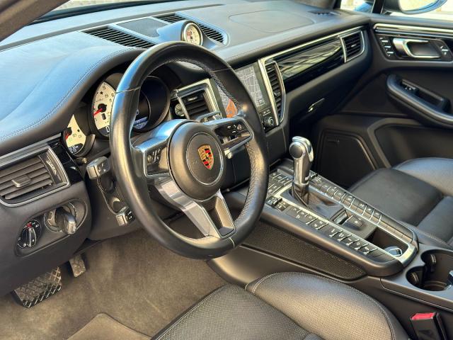PORSCHE – Macan – Turbo