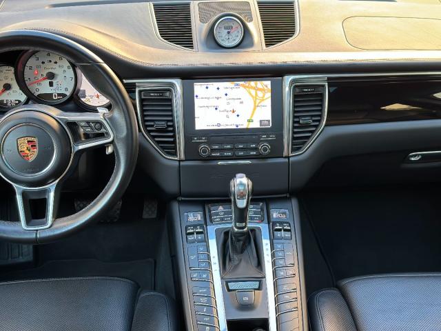 PORSCHE – Macan – Turbo
