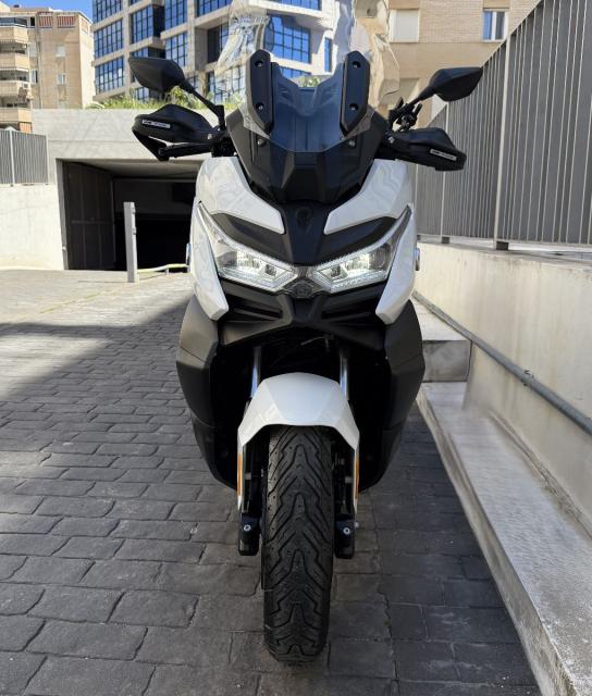 VOGE SR4 MAX T -VENDIDA-