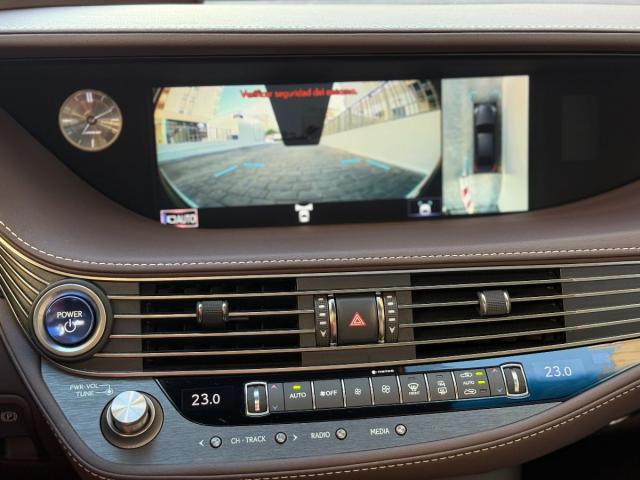 LEXUS – LS – 500h Executive 4WD